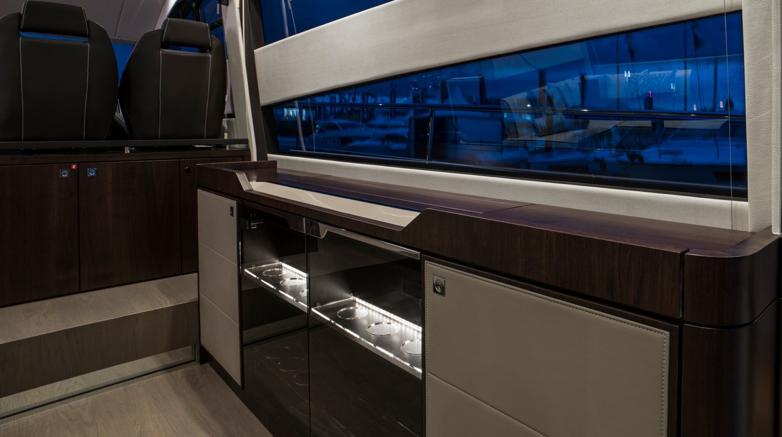 Fairline Targa 40 navegando